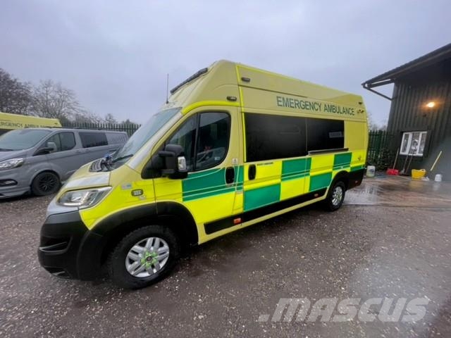 Fiat Ducato A&E Fiat Ducato A&E Vehicle with Stryker Pr Ambulancias