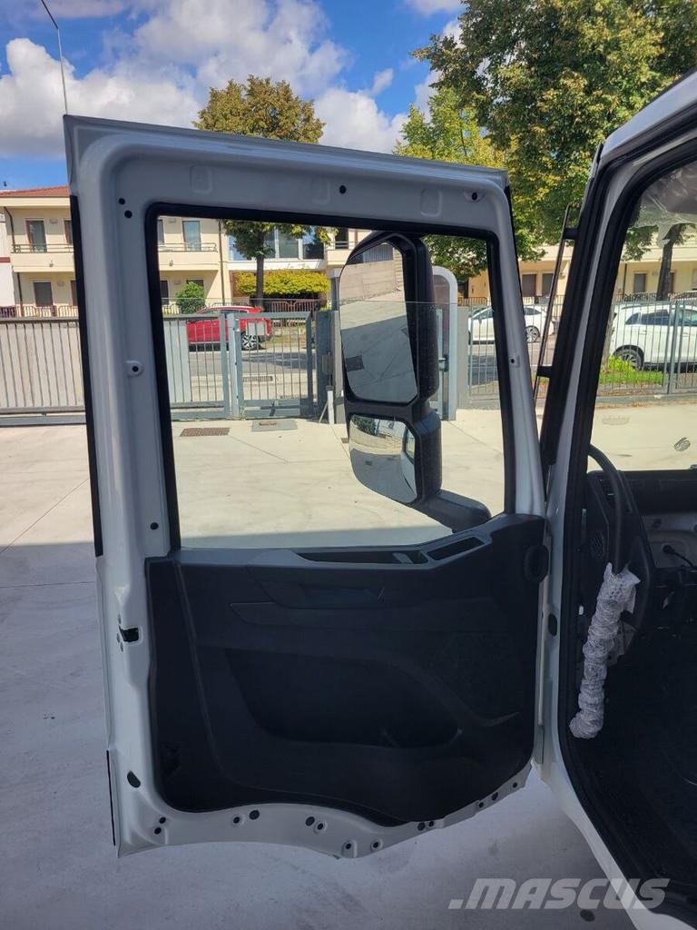 Iveco X-Way S-Way T-Way Vezetőfülke és belső tartozékok