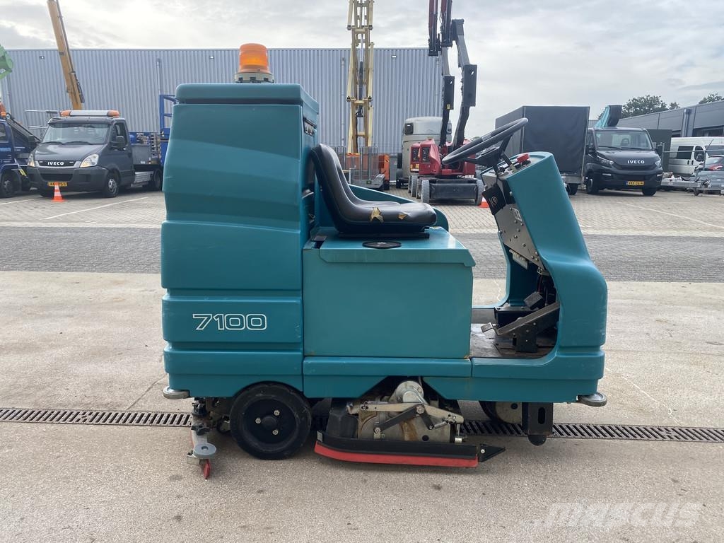 Tennant 7100, Schrobmachine, 85 cm Gulvvaskere