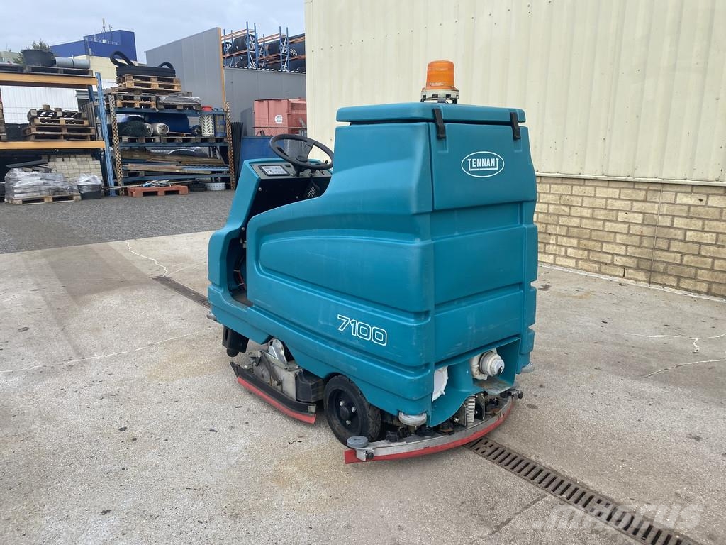 Tennant 7100, Schrobmachine, 85 cm Gulvvaskere