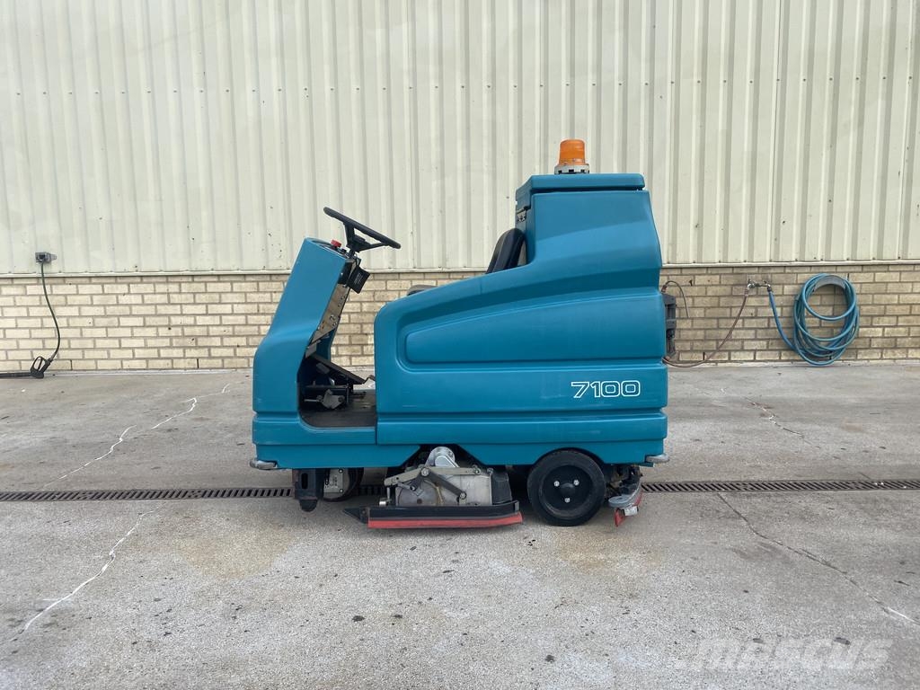 Tennant 7100, Schrobmachine, 85 cm Gulvvaskere