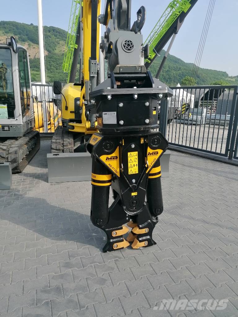 MB Crusher PT650 مقصات هيدروليكية