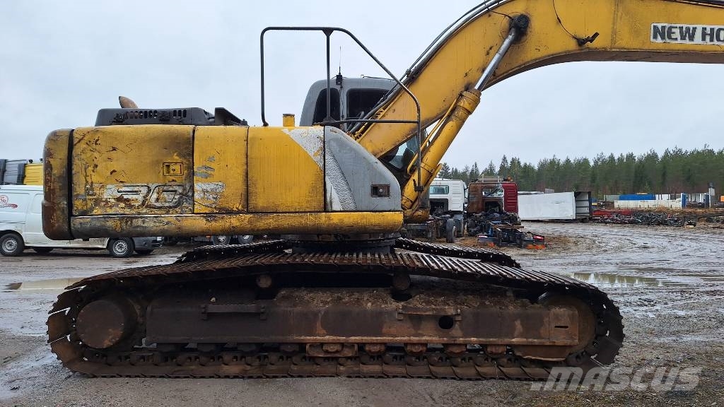New Holland E 305 Kāpurķēžu ekskavatori