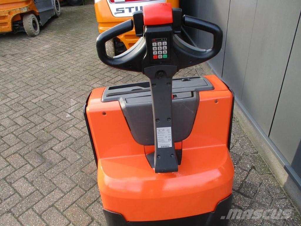 BT LWE160 Transpalette accompagnant