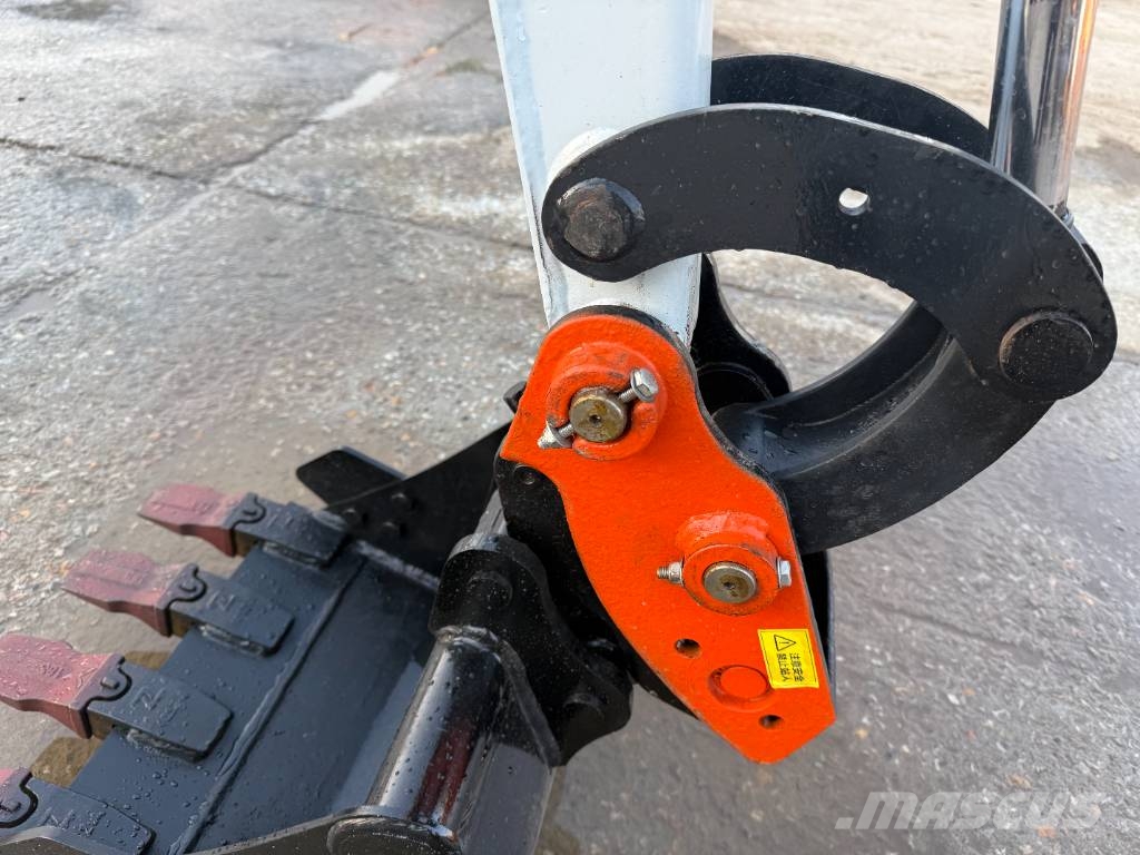 Bobcat E20 Mini excavators < 7t (Mini diggers)