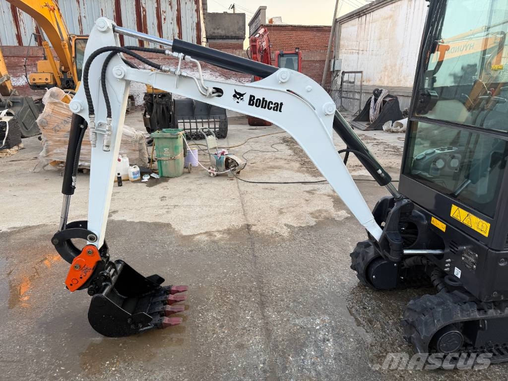 Bobcat E20 Mini excavators < 7t (Mini diggers)