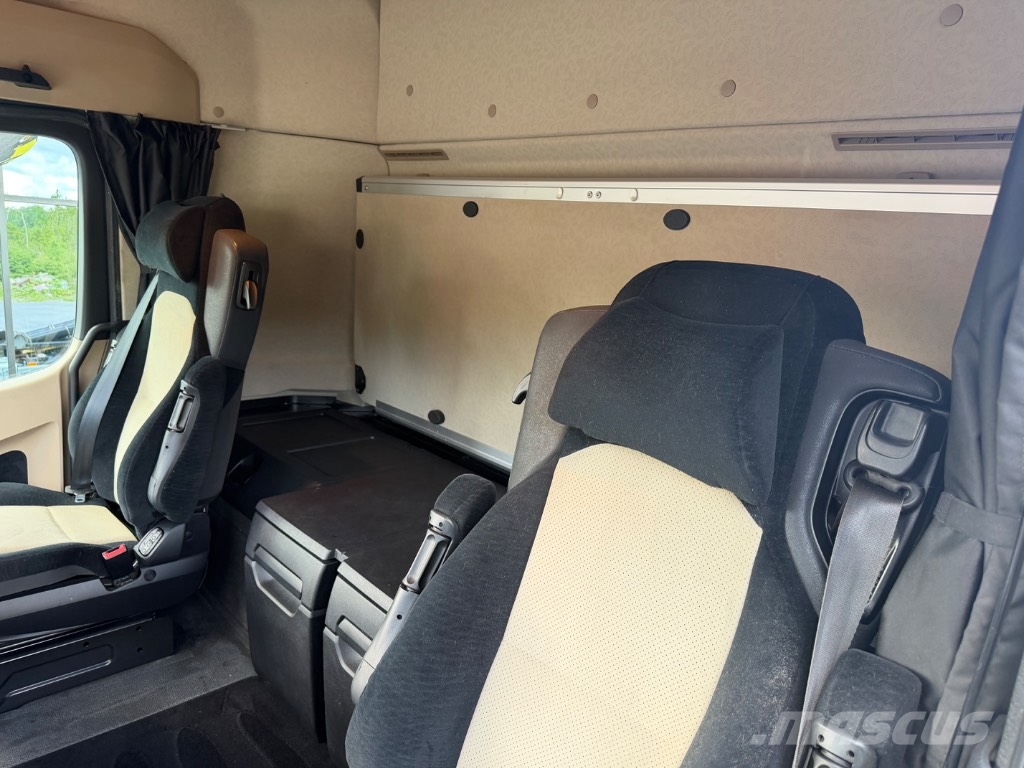 Mercedes-Benz Actros 3563 8x4*4 Camiones elevadores de gancho