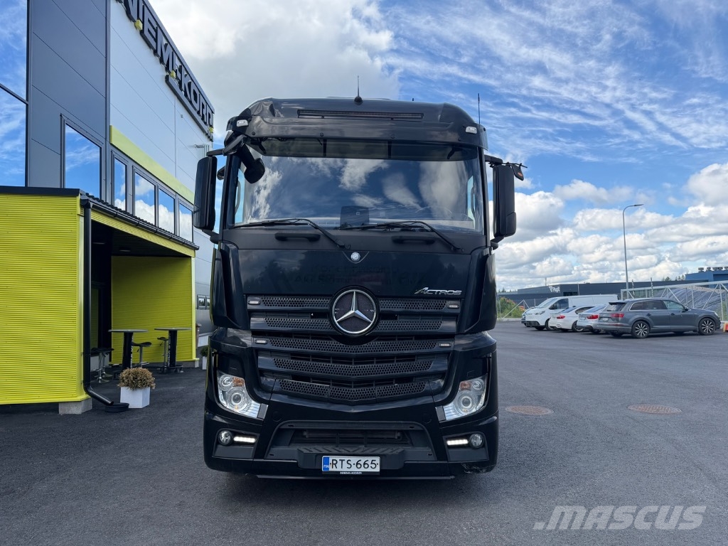 Mercedes-Benz Actros 3563 8x4*4 Camiones elevadores de gancho
