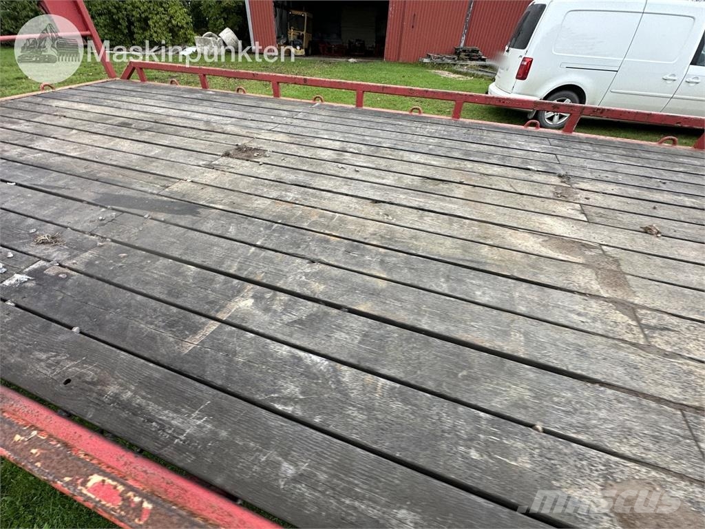  Dalums Mekaniska AB . 平板拖车