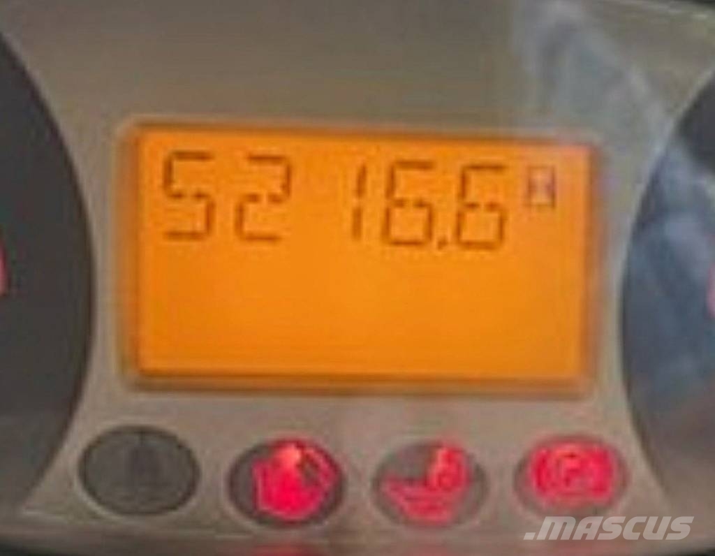 Bobcat S450 لوادر انزلاقية التوجيه