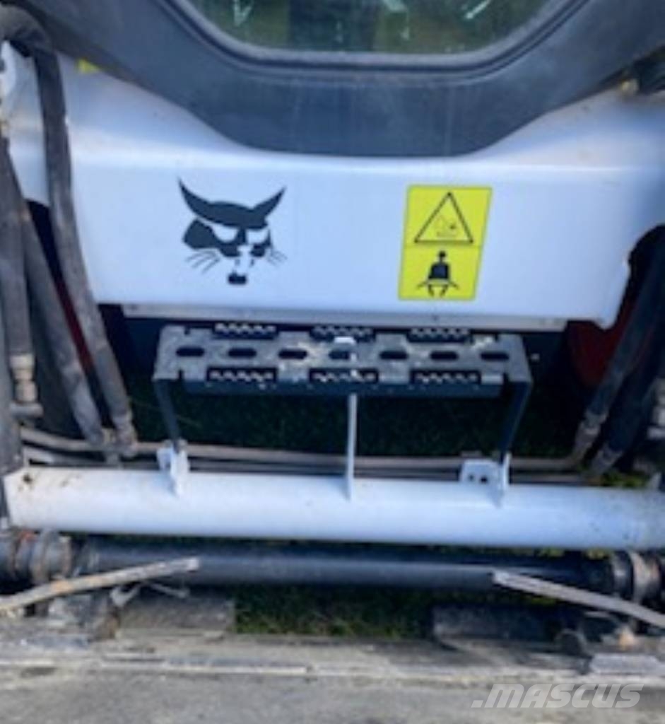 Bobcat S450 لوادر انزلاقية التوجيه