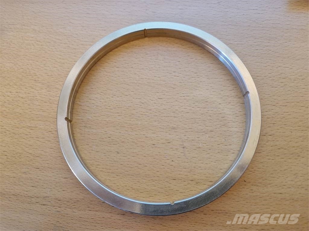 Ponsse P28549 Претоварващи кранове