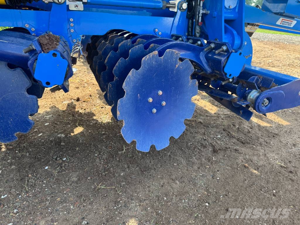 Farmet Softer 1050 PRO زحافات ساحقة