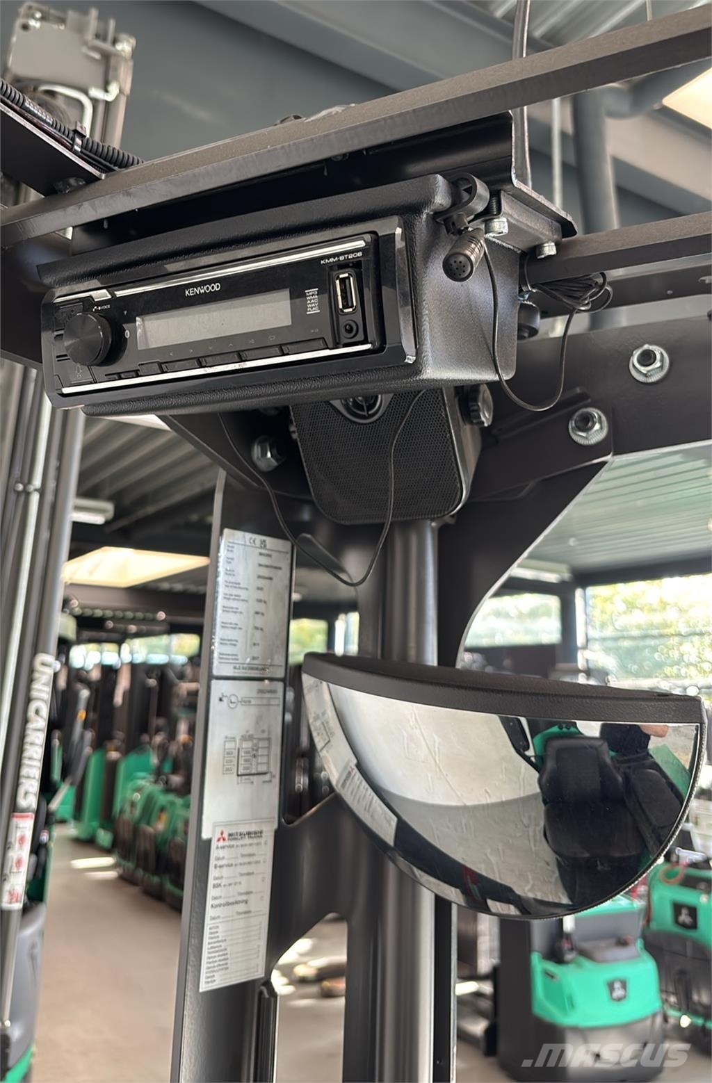 Mitsubishi SBS20N2 Zelfrijdende stapelaars