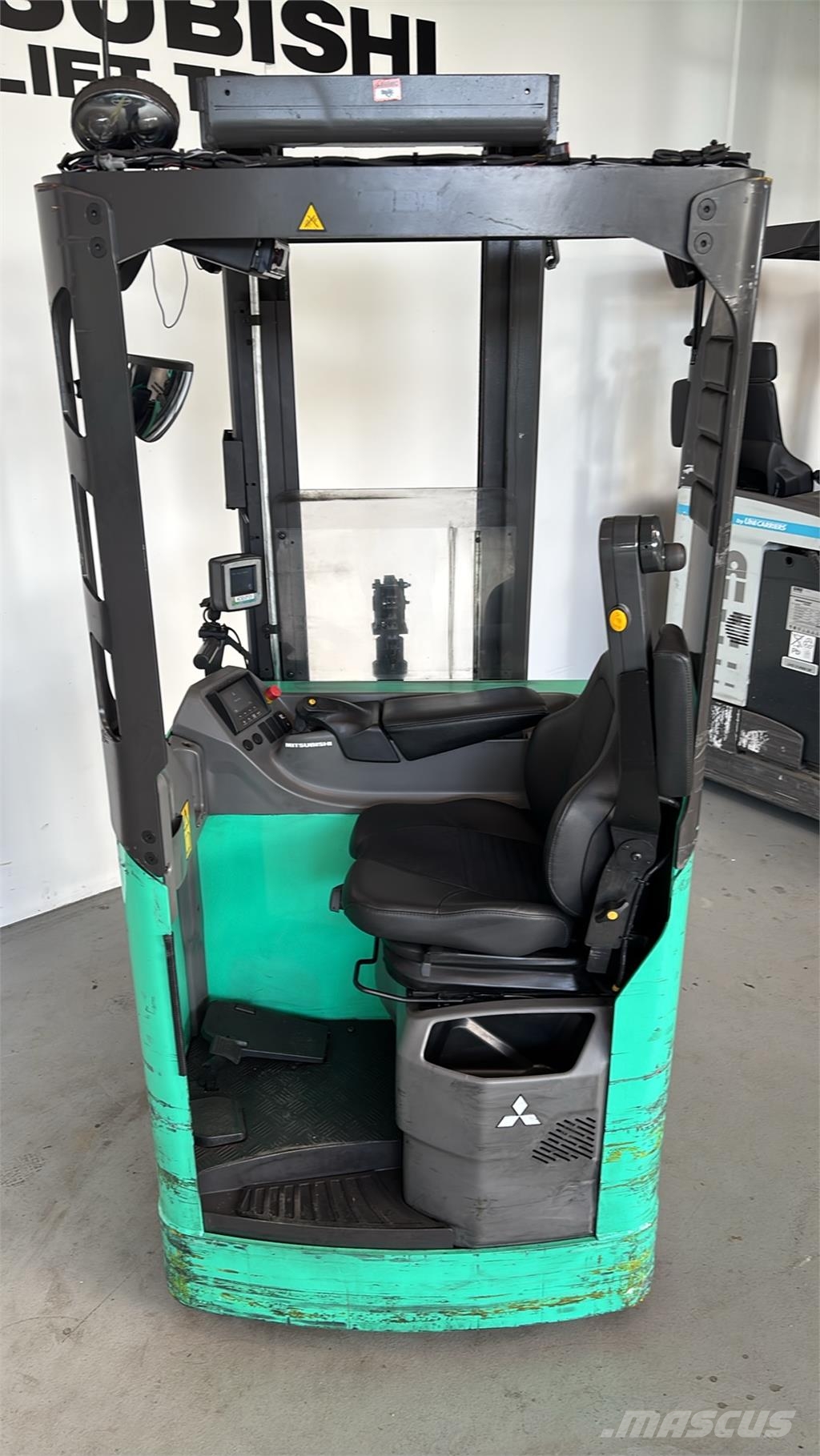 Mitsubishi SBS20N2 Apiladoras eléctricos