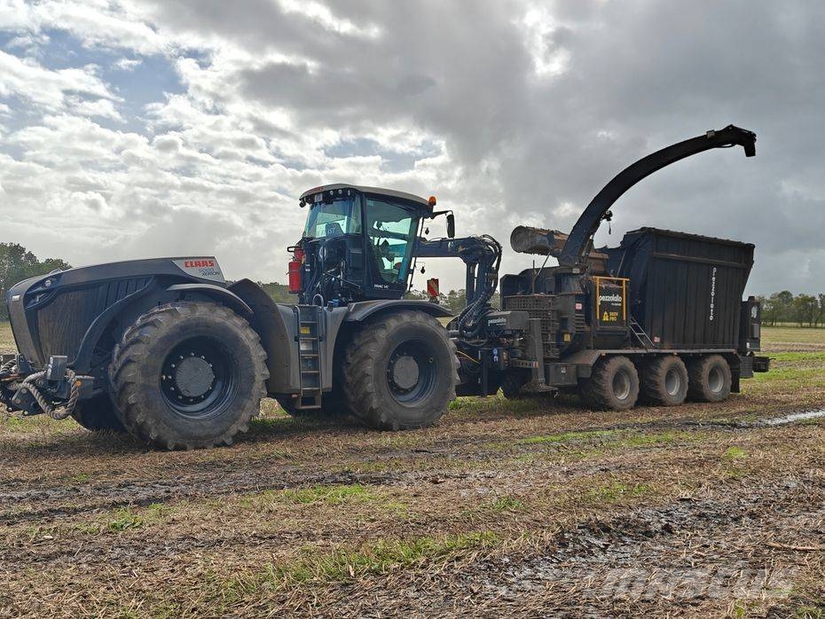 Pezzolato PTH1200/1000 G + CLAAS XERION Holzhäcksler