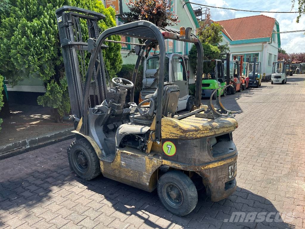 CAT GP 25 N V-4292 INW Carrelli elevatori GPL