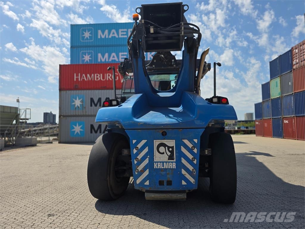 Kalmar DRG450-60S5 Reachstackers