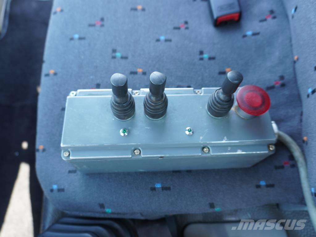 Nissan ATLEON MULTILIFT Vaihtolava-autot
