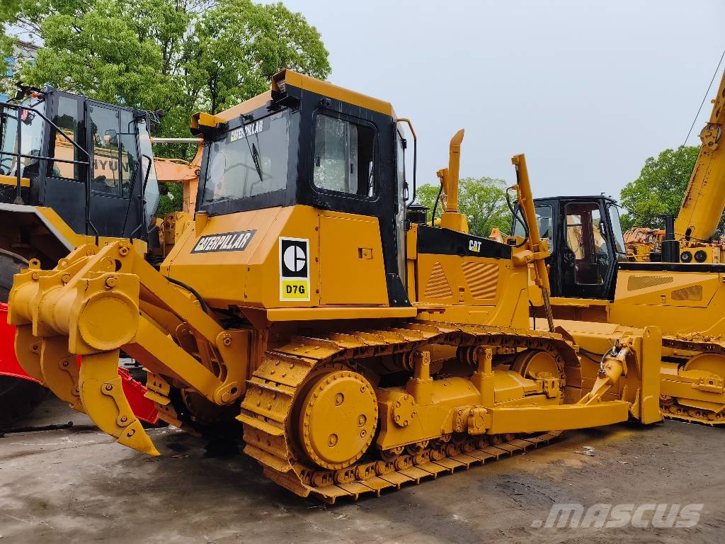 CAT D7G Grejdery