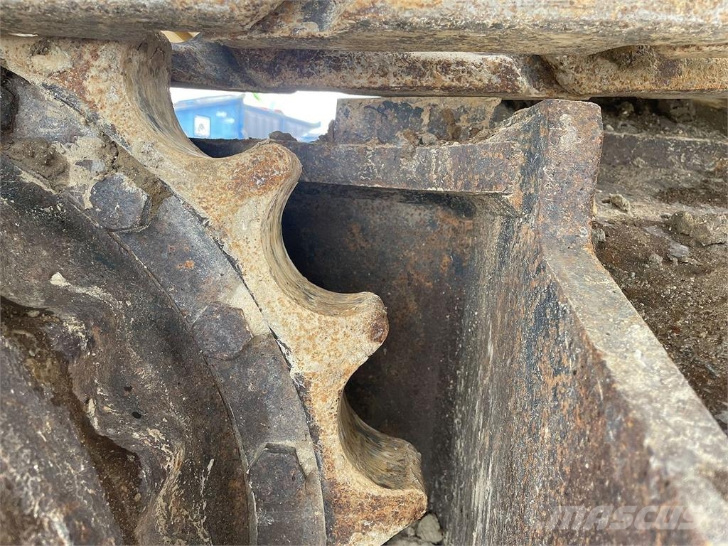 Komatsu PC240LC-11EO Εκσκαφείς με ερπύστριες