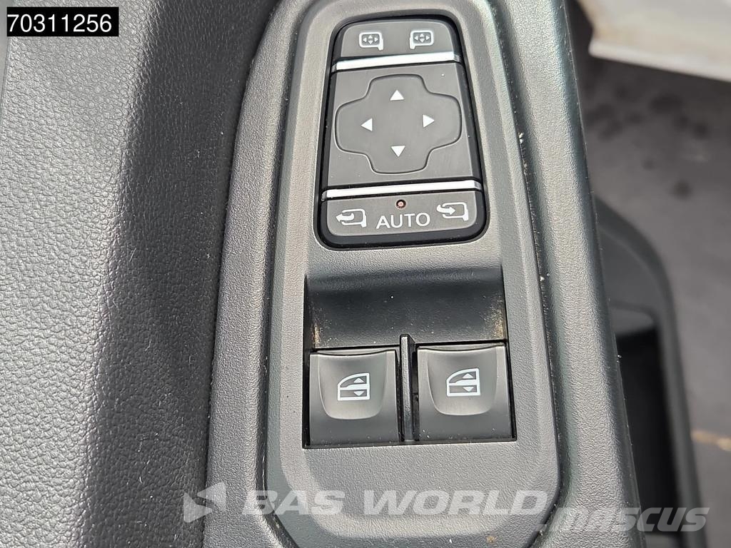 Renault Trafic 150pk Próximamente matriculado en España! A Utilitaire