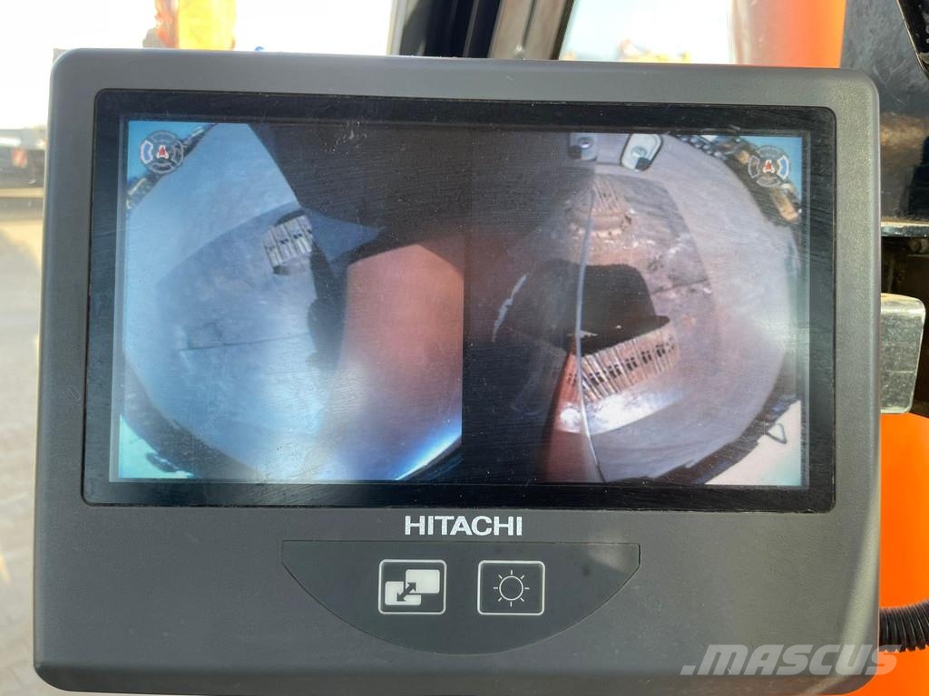 Hitachi ZX210LC-6 Bageri gusjeničari