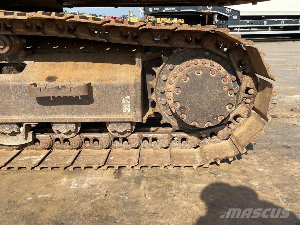 Hitachi ZX210LC-6 Bageri gusjeničari