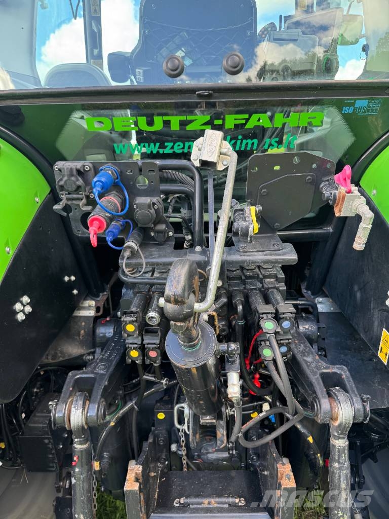 Deutz-Fahr AGROTRON 6165 Tracteur