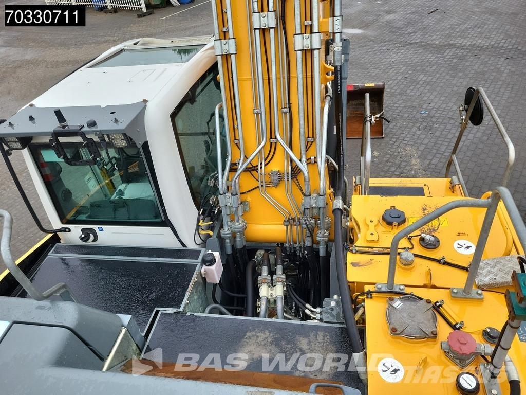 Liebherr R936 NLC حفارات زحافة