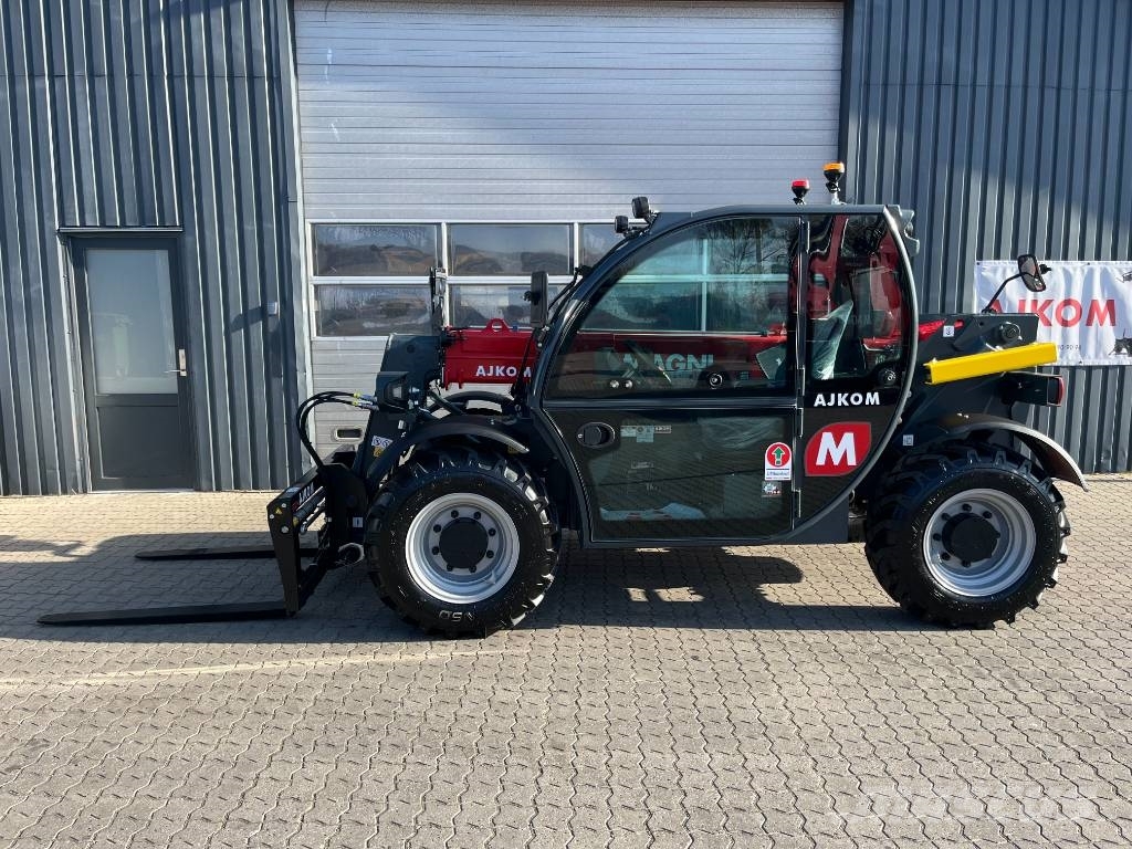 Magni TH 3.6 Telescopic handlers