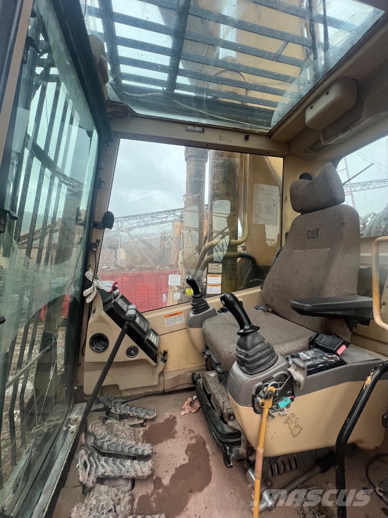 CAT 365 B L Rušilni bagri