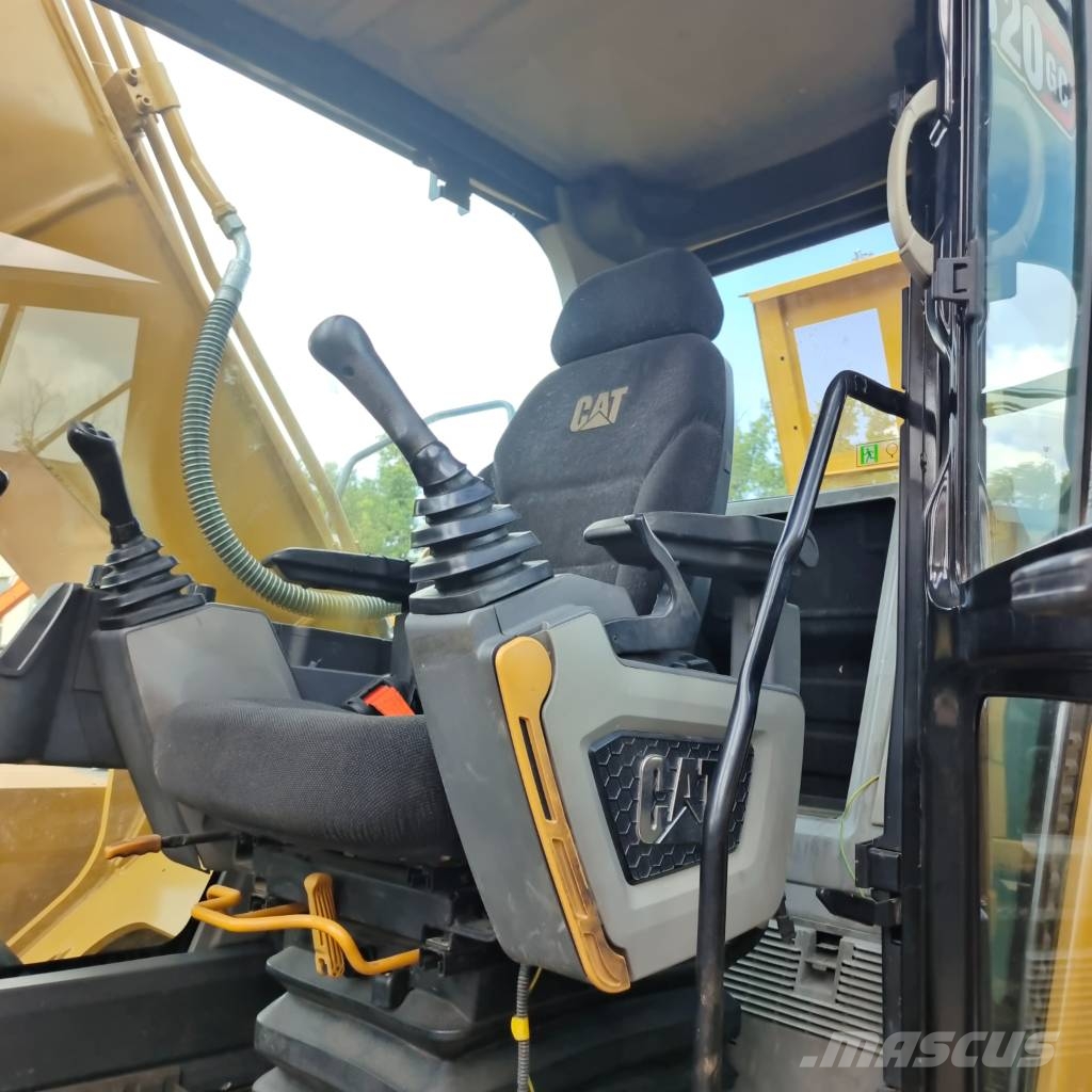 CAT 320 GC  3000 units excavators in stock 履带挖掘机