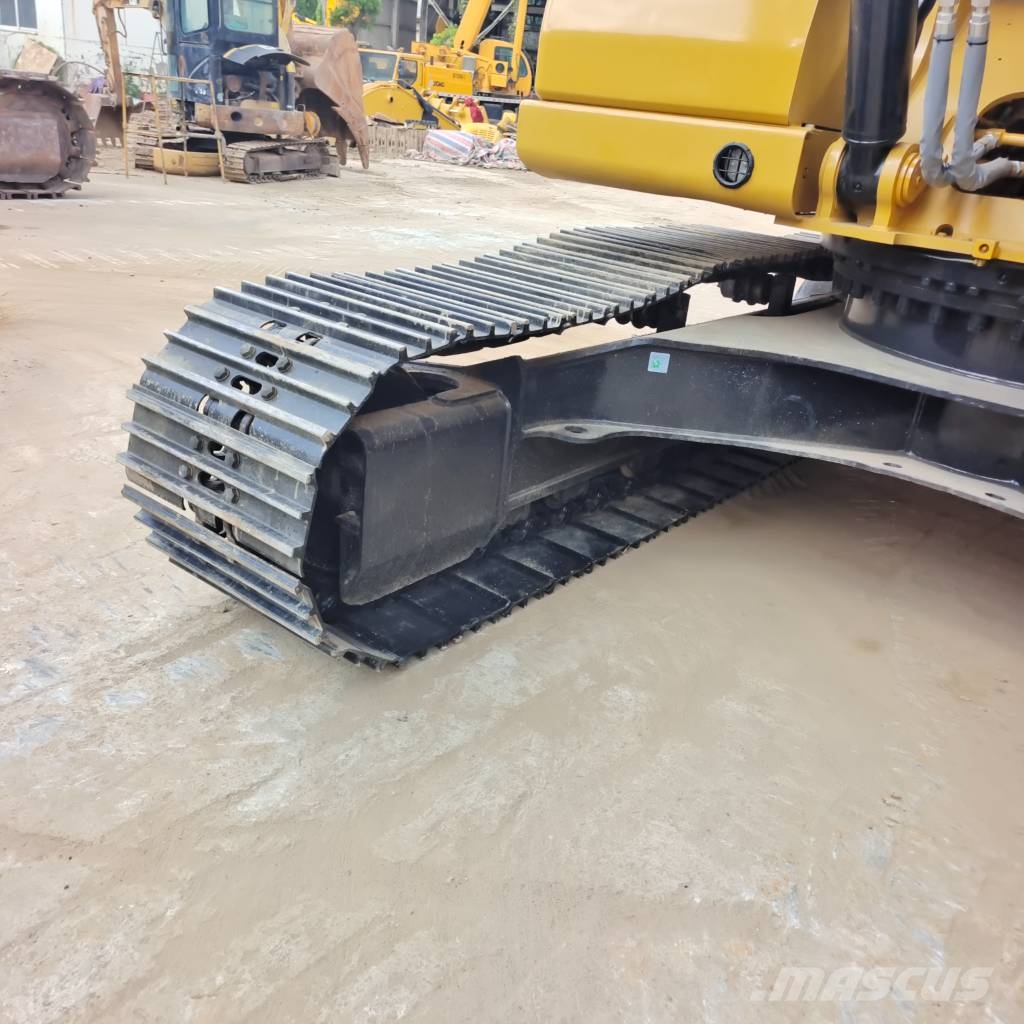 CAT 320 GC  3000 units excavators in stock 履带挖掘机