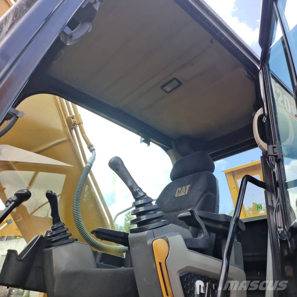 CAT 320 GC  3000 units excavators in stock 履带挖掘机