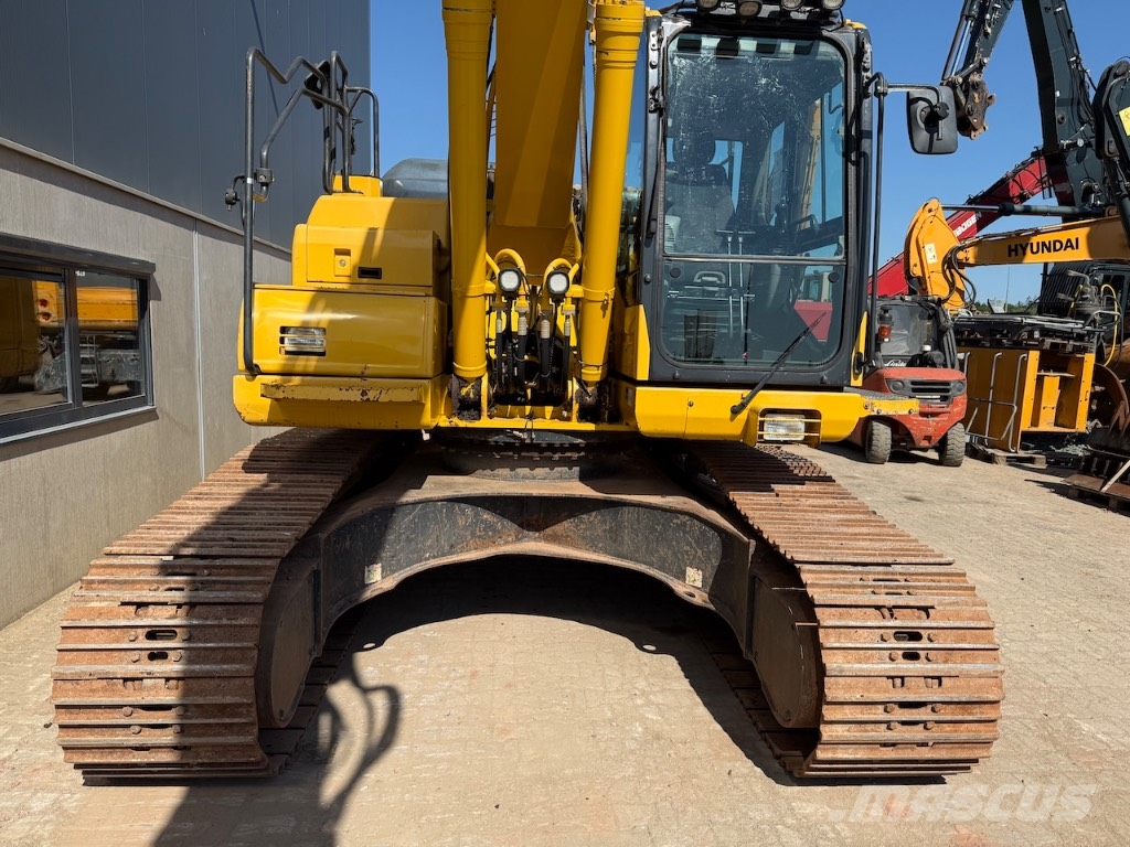Komatsu PC 240 NLC-11 - PC 240 NLC-11E0 - PC 240 حفارات زحافة