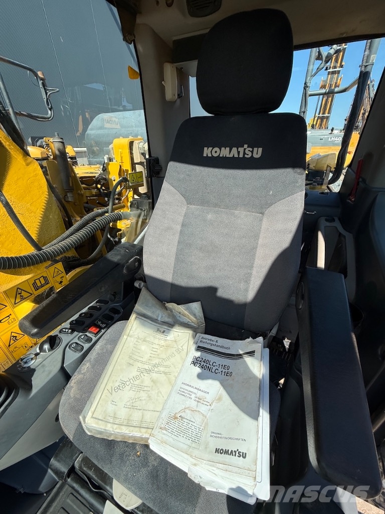Komatsu PC 240 NLC-11 - PC 240 NLC-11E0 - PC 240 حفارات زحافة