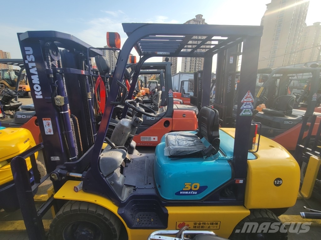 Komatsu FD 30 T-14 diesel forklift 디젤 지게차
