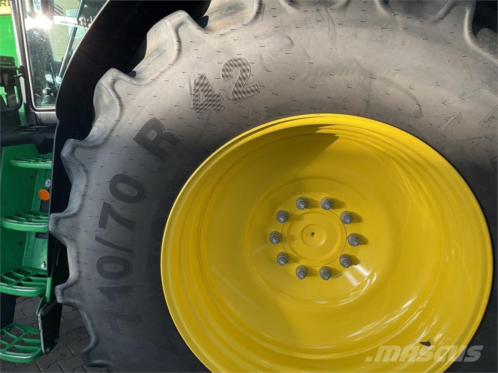 John Deere 6M 200 Traktoren