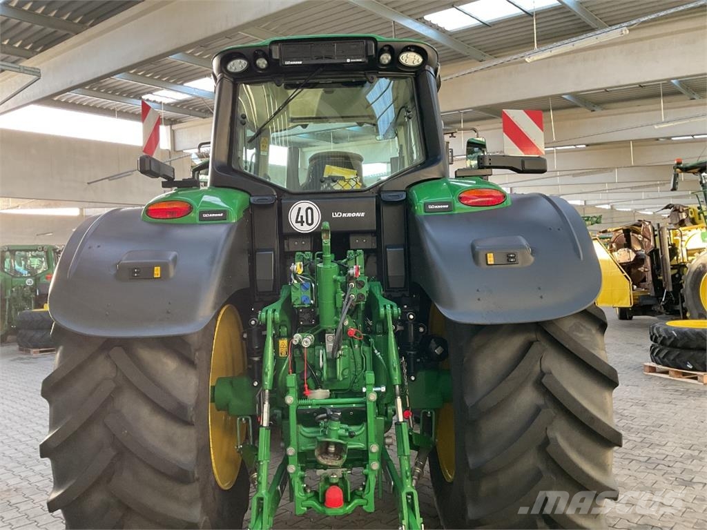 John Deere 6M 200 Traktoren