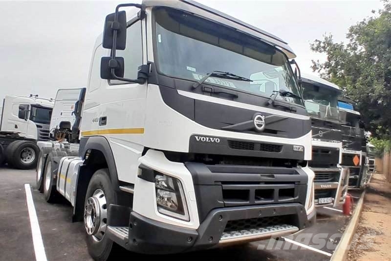 Volvo FMX(4) 440 6×4 SLEEP 其他货车