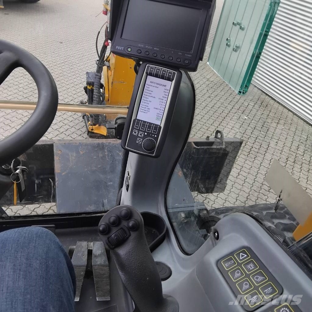 Hydrema MX 17 Wheeled excavators