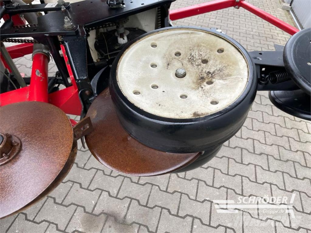 Horsch MAESTRO 8.75 CC ماكينات البذر الدقيق