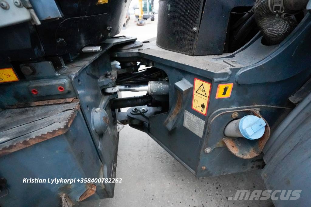 Lännen 8600i PIHTIENGCON Backhoe loaders