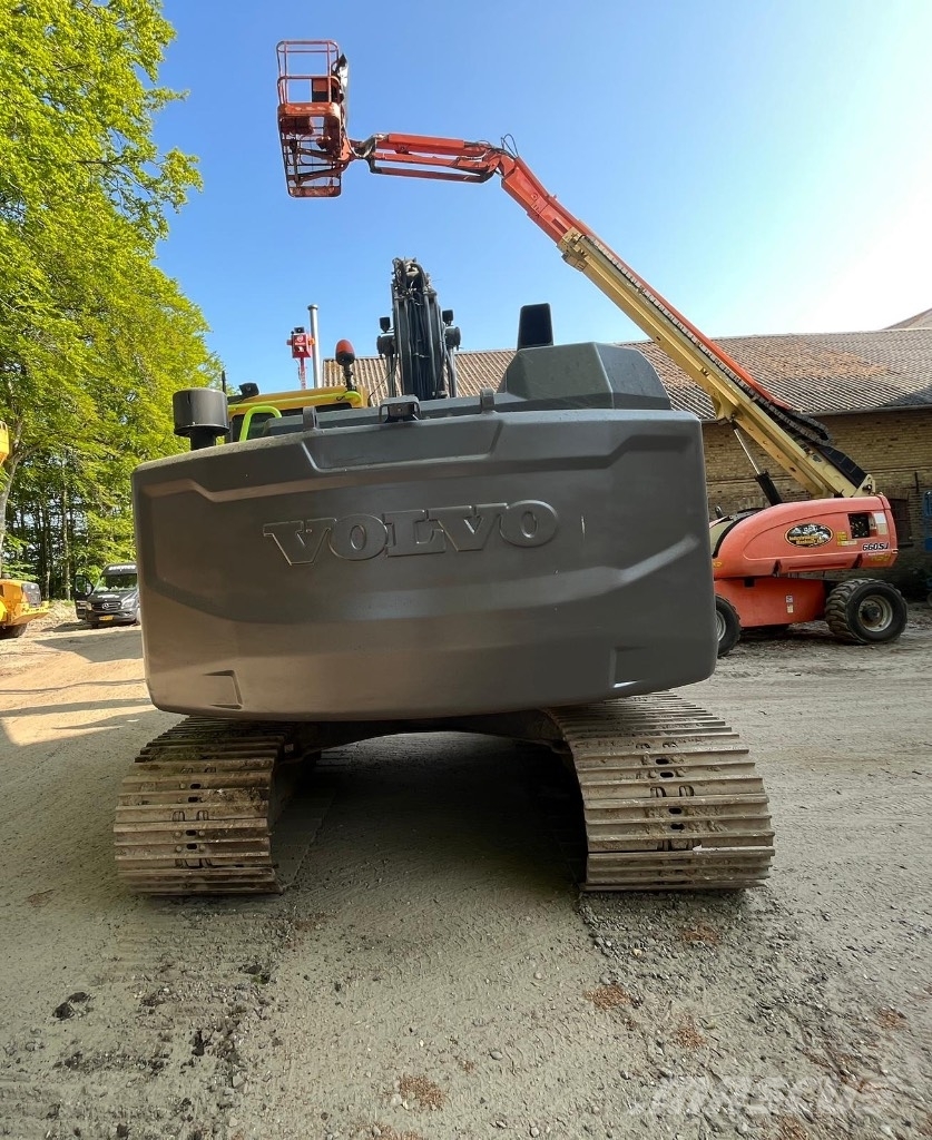 Volvo EC 140 E 履带挖掘机