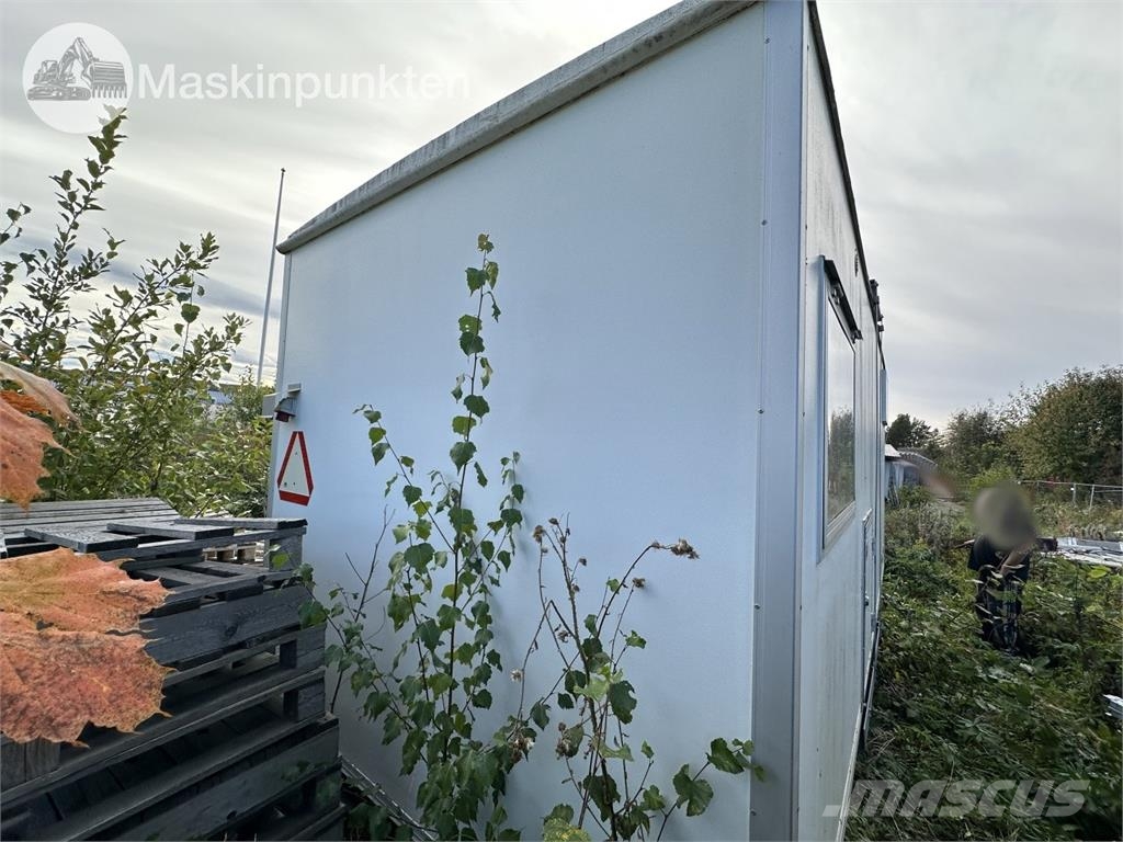 Vallavagnen 892 Ehitussoojakud
