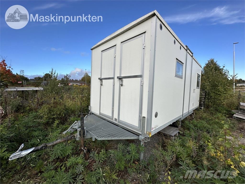 Vallavagnen 892 Ehitussoojakud