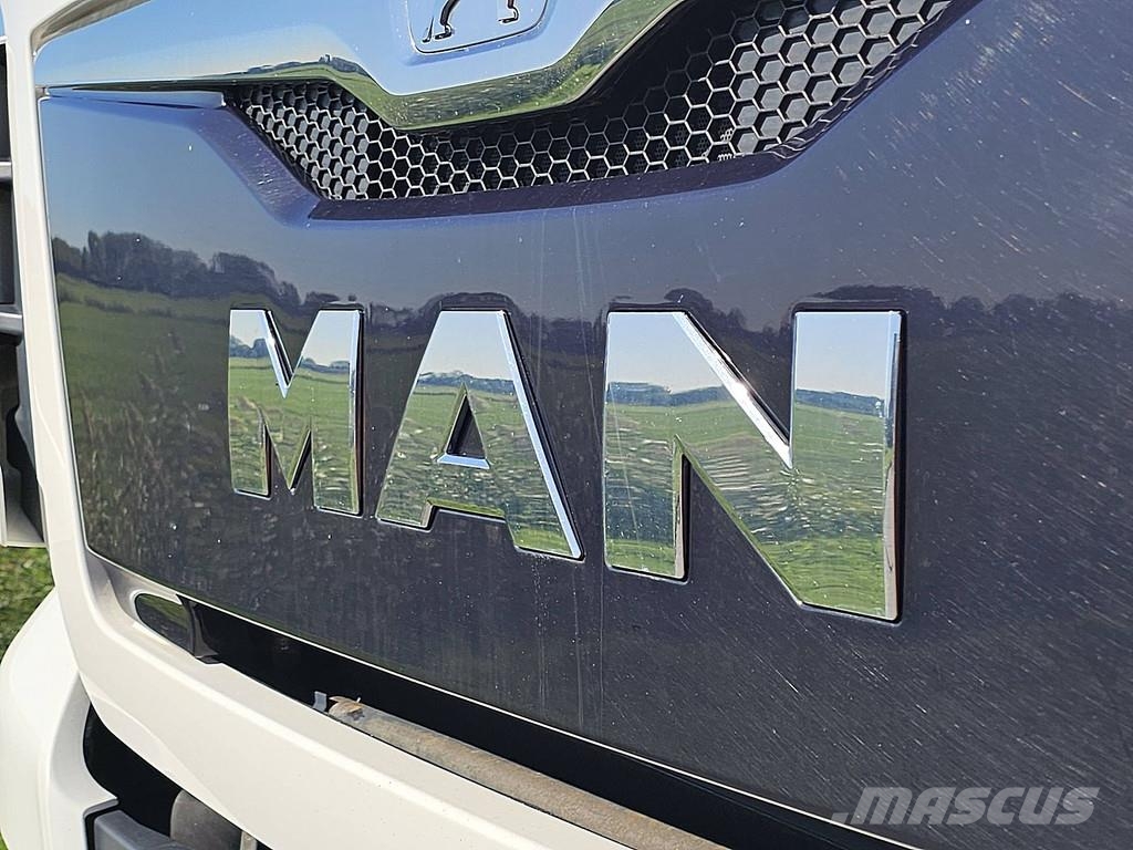 MAN 18.400 TGX Truck Tractor Units