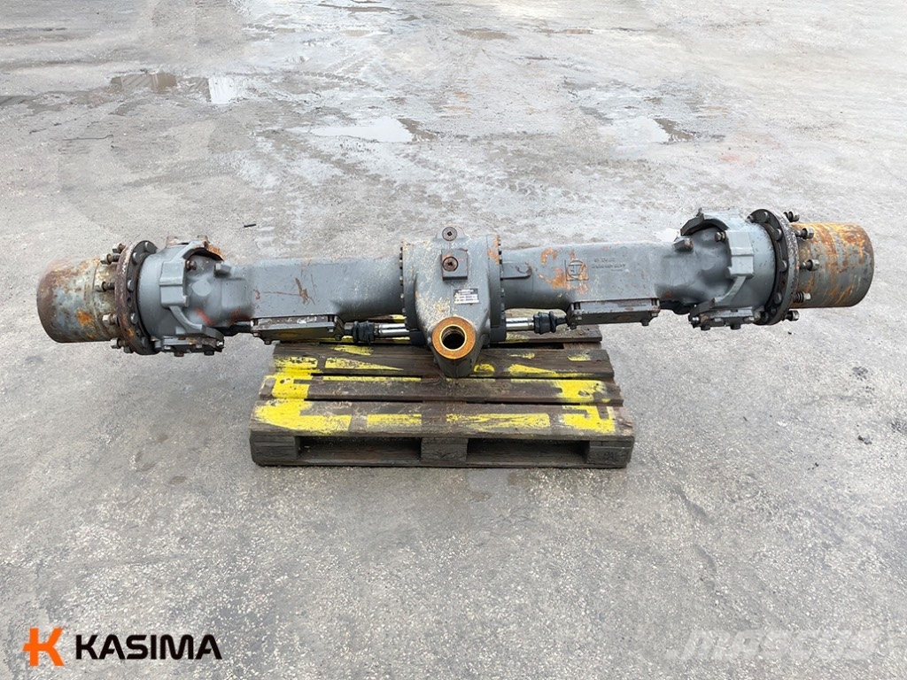 Volvo EW 230 C front axle Sillad