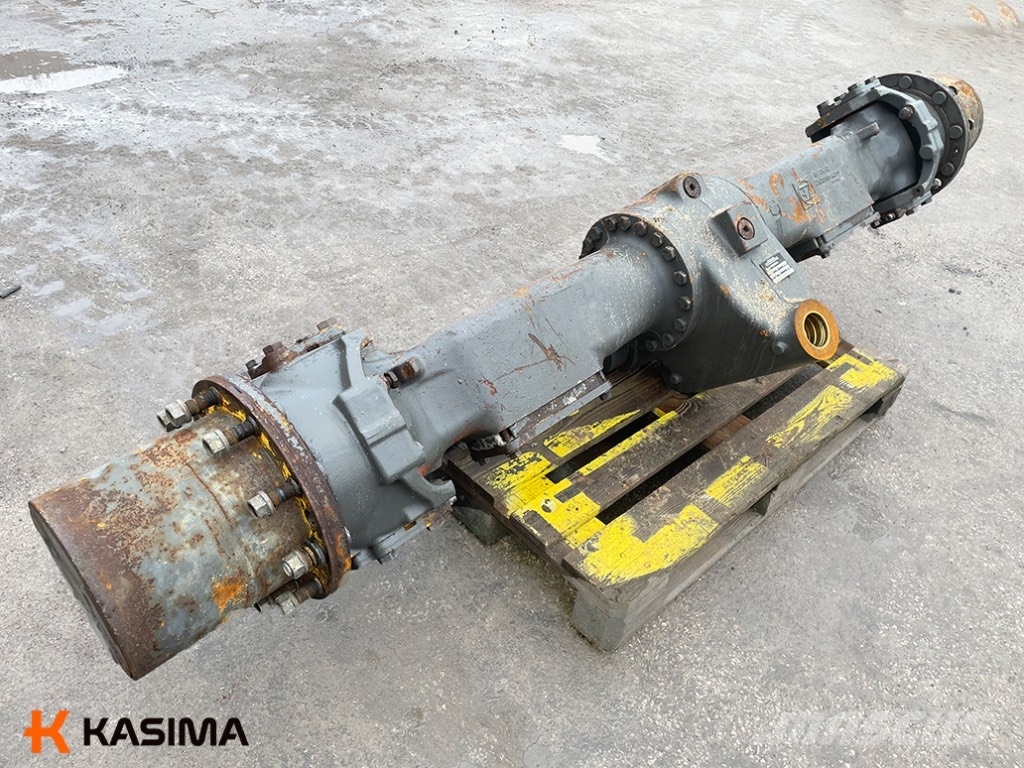 Volvo EW 230 C front axle Sillad